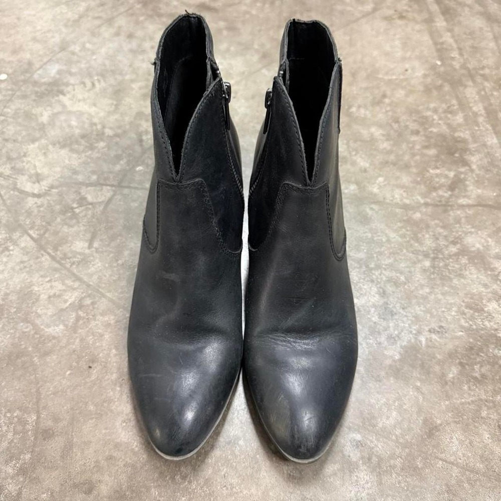 FRYE Jennifer Black Leather Ankle Boots Western Block Heel 3471729-BLK Womens 8 - Picture 2 of 6